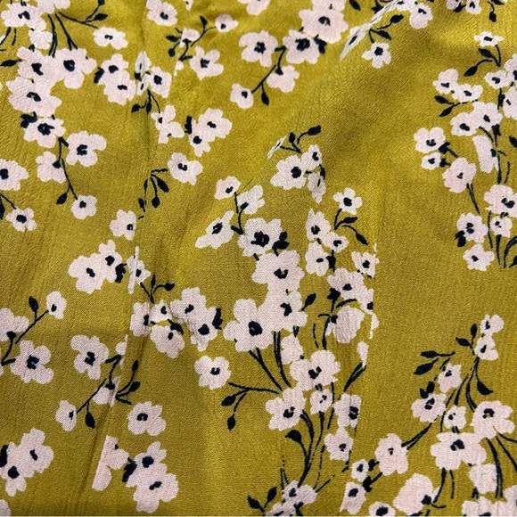 Miami Floral Button Romper - Picture 8 of 11